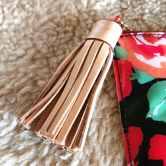 NWOT Dooney & Bourke Rose And Tassel Cosmetic Pouch - Picture 4 of 7